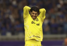 Gols sofridos pelo Flamengo em chutes de fora da área aumentam desconfiança sobre Rossi em 2026